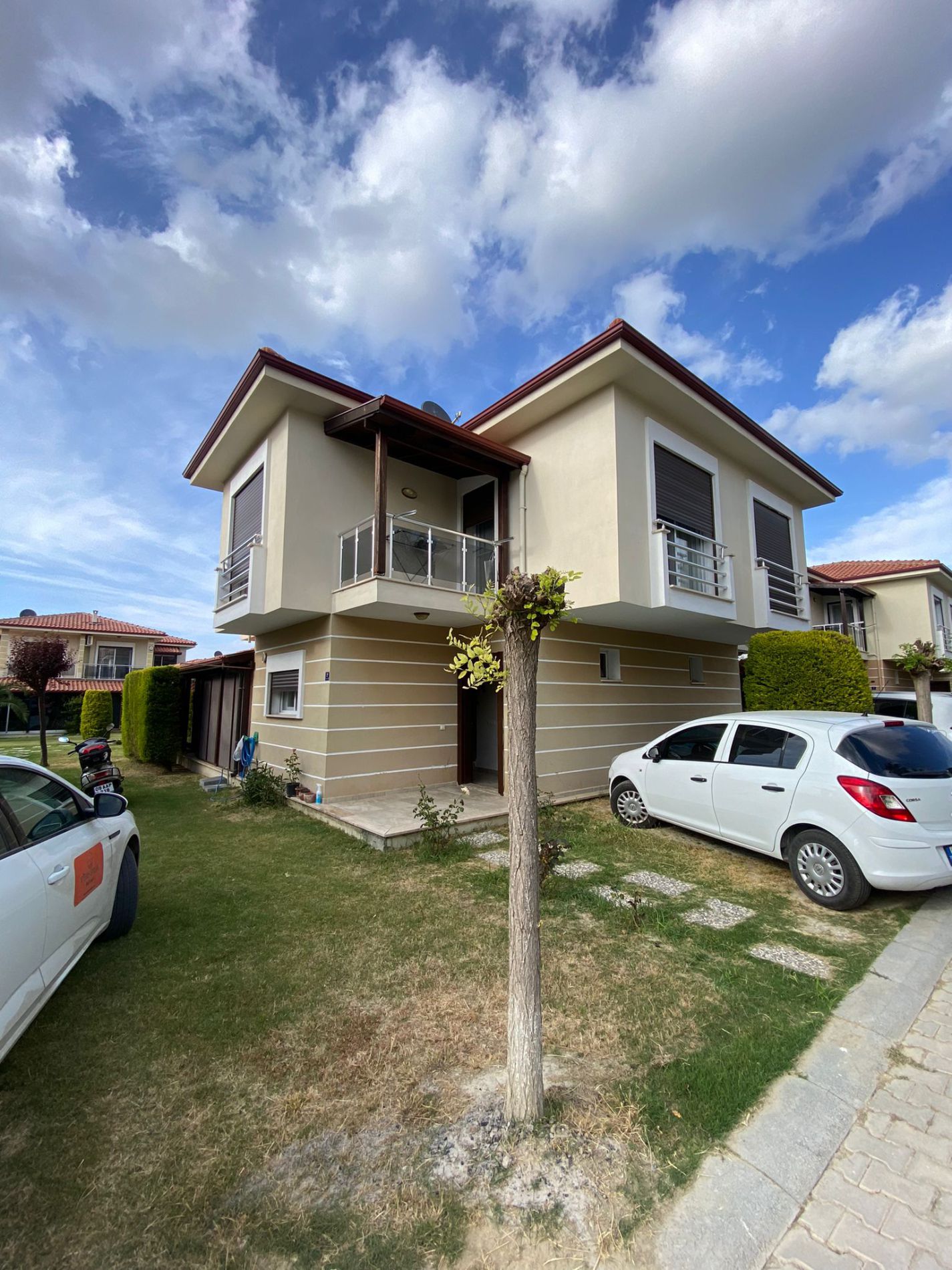 7290 VILLA WITH LARGE GARDEN - <span class=